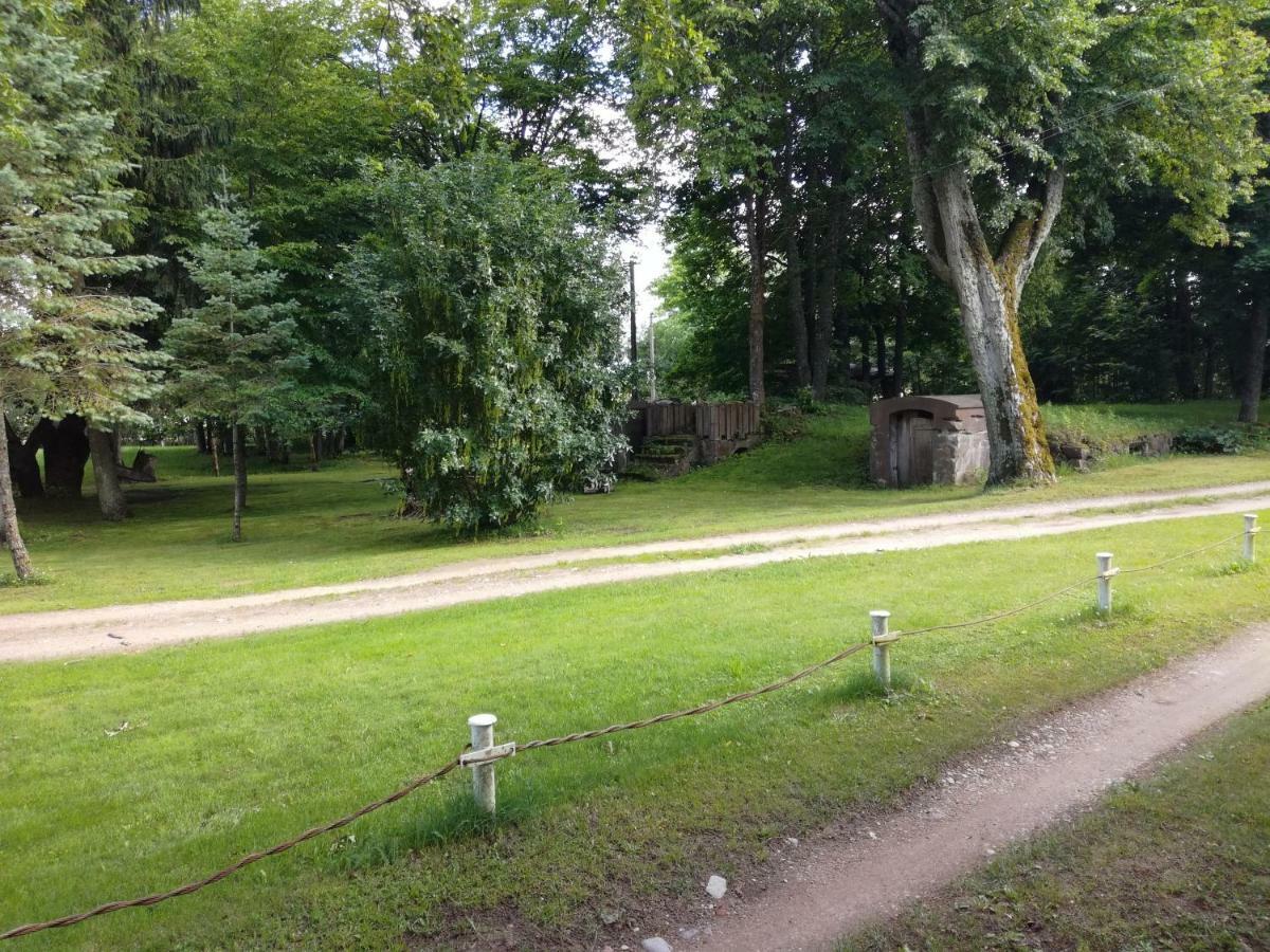 Penzion Lauku Viesu Maja Bajari Rucava Exteriér fotografie